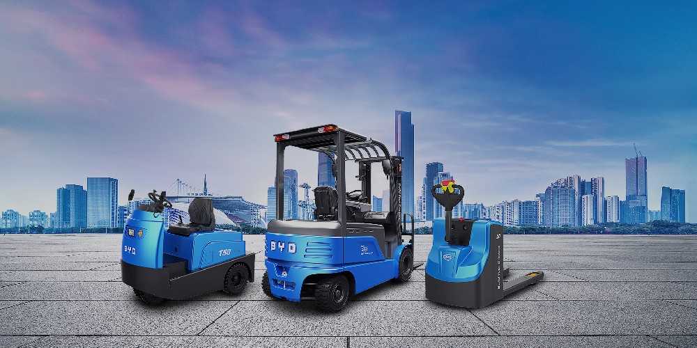 全新電瓶叉車(chē)使用有哪些注意事項(xiàng)？